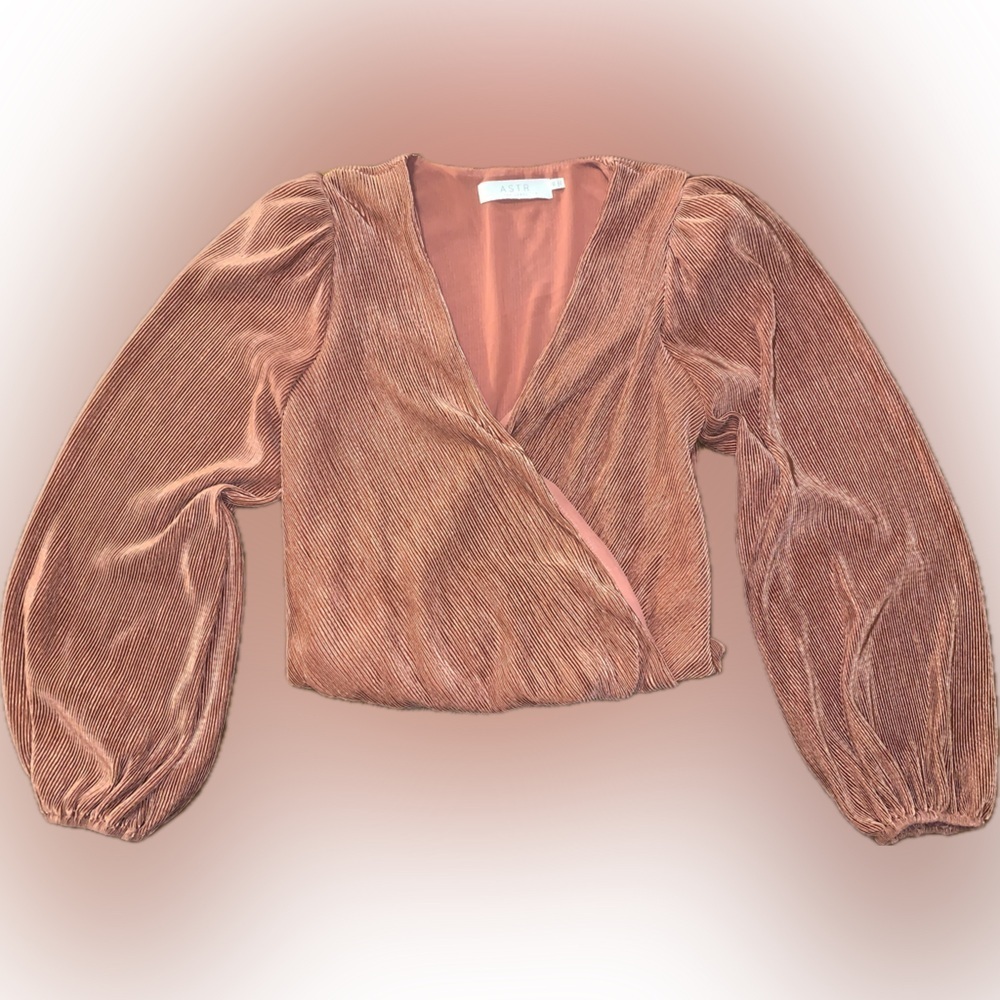 ASTR The Label Pleated Valdez Primadonna Wrap Blouse Pink Clay Puff Shoulder XS - Picture 8 of 11